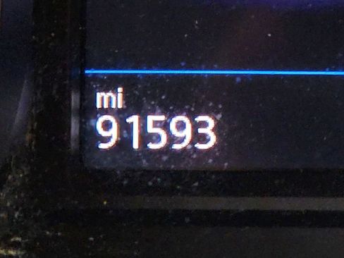 Used 2019 Volkswagen Atlas SE w/ Towing Package AWD/4WD image 16