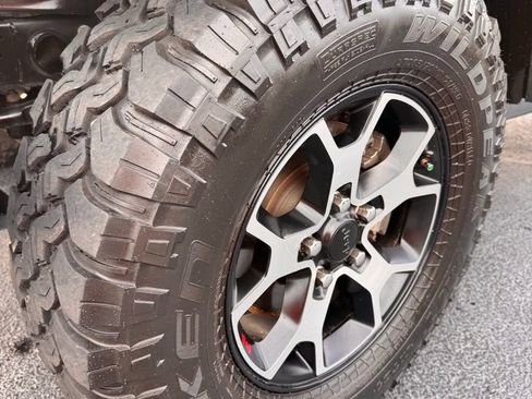 Used 2020 Jeep Wrangler Unlimited Rubicon w/ LED Lighting Group AWD/4WD image 25