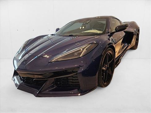 New 2025 Chevrolet Corvette E-Ray image 15