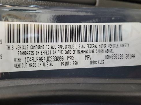 Used 2018 Jeep Grand Cherokee Altitude AWD/4WD image 33