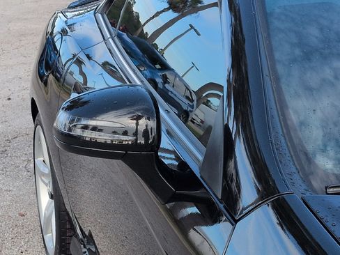 Used 2014 Mercedes-Benz SLK 250 image 11