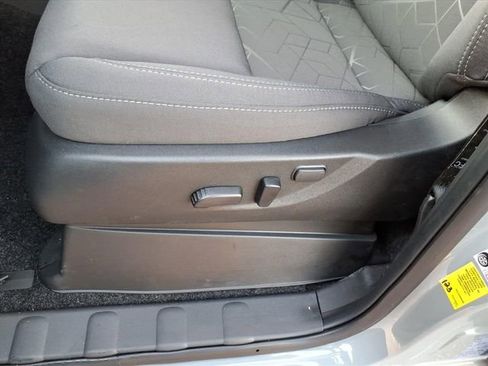 New 2026 Nissan Frontier SV image 13