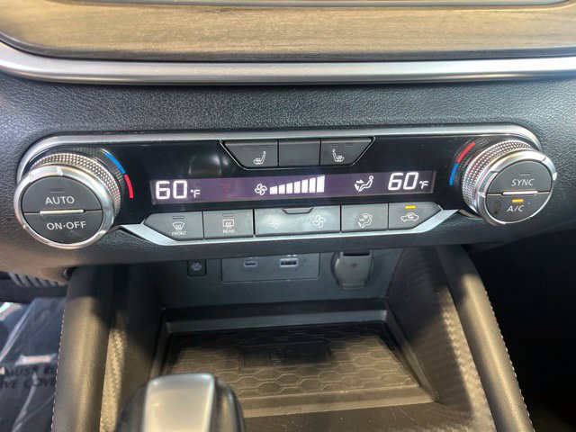 Used 2025 Nissan Altima 2.5 SV w/ SV Premium Package FWD image 15
