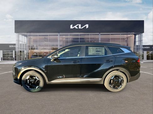 New 2026 Kia Sportage EX image 5