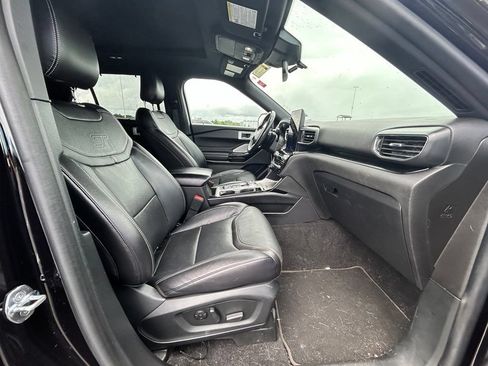 Used 2021 Ford Explorer ST w/ Equipment Group 401A AWD/4WD image 13
