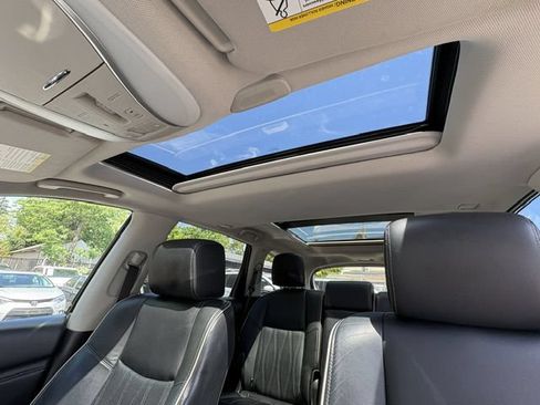 Used 2018 INFINITI QX60 Luxe w/ Deluxe Technology Package AWD/4WD image 31