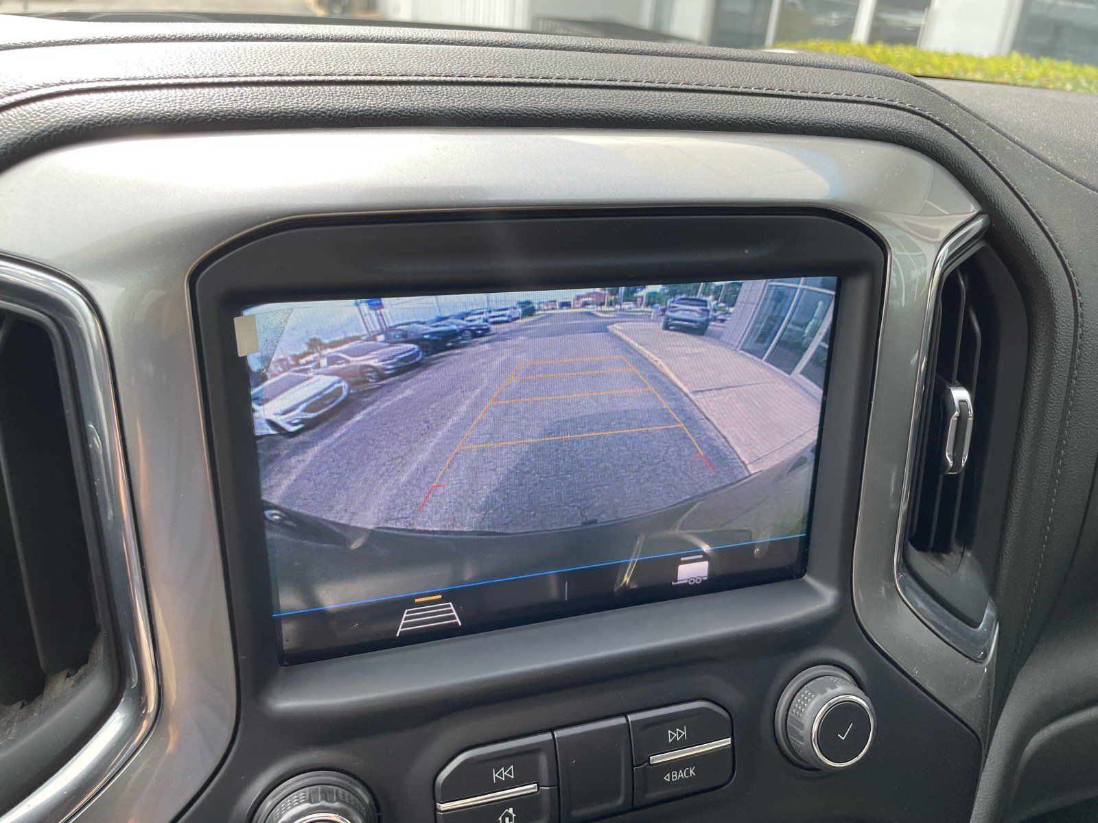 Used 2021 Chevrolet Silverado 1500 RST AWD/4WD image 18