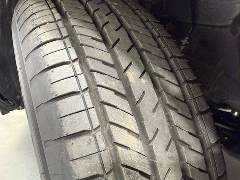 Used 2025 Subaru Crosstrek 2.0i Premium w/ Crosstrek Mirror Package image 46