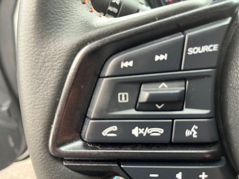 Used 2025 Subaru Crosstrek 2.5i Limited w/ Crosstrek Mirror Package image 30