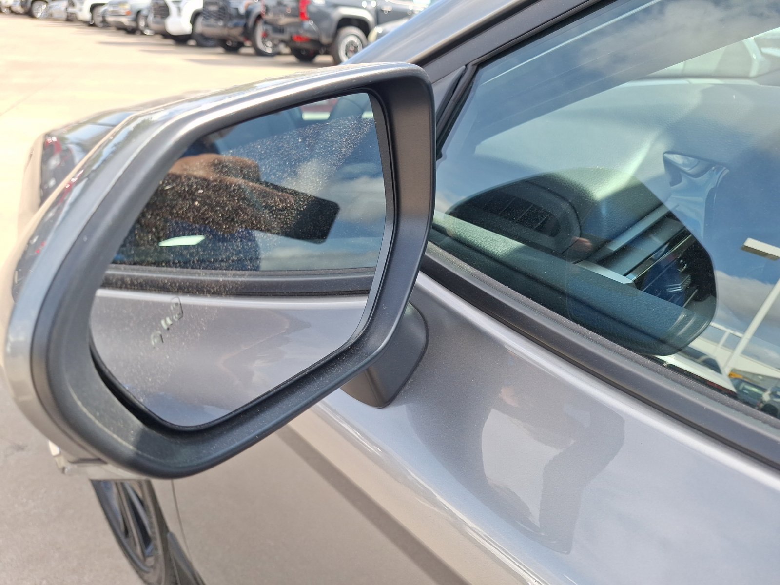 Used 2025 Toyota Camry XSE FWD image 14