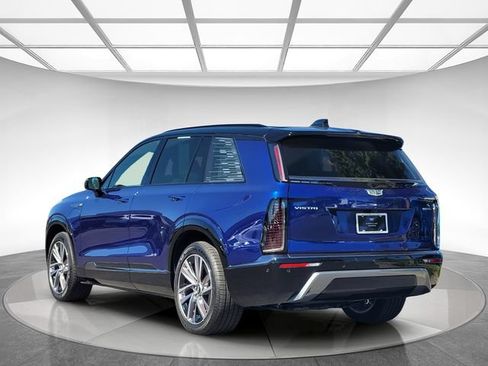 Certified 2026 Cadillac Vistiq Sport AWD/4WD image 6