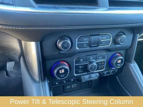 Used 2023 Chevrolet Suburban Premier image 34