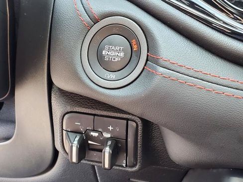 Used 2023 Dodge Durango GT AWD/4WD image 15