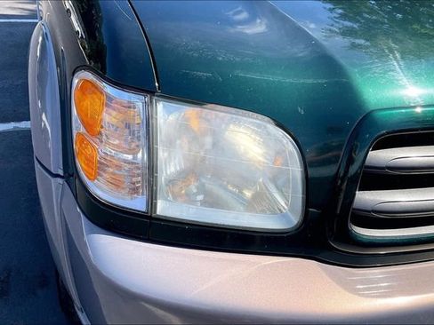 Used 2002 Toyota Sequoia SR5 RWD image 29