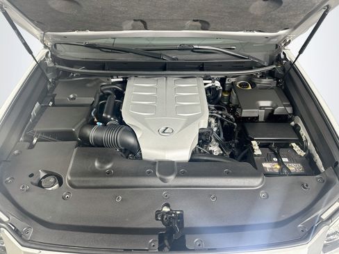 Used 2016 Lexus GX 460 w/ Premium Package AWD/4WD image 36