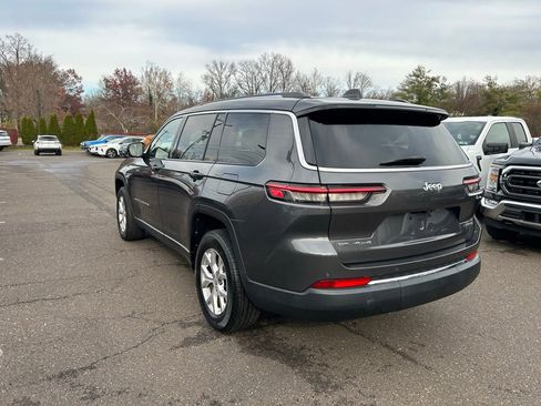 Used 2022 Jeep Grand Cherokee L Limited image 12
