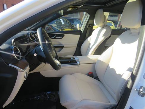 Used 2024 Mercedes-Benz C 300 4MATIC Sedan image 18