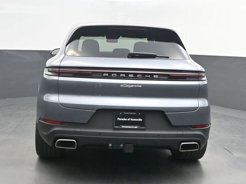 New 2026 Porsche Cayenne AWD/4WD image 6