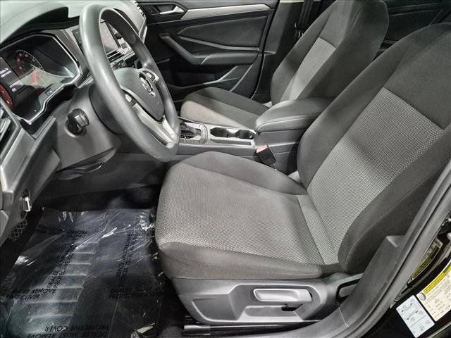 Used 2021 Volkswagen Jetta S w/ Driver Assistance Package FWD image 15