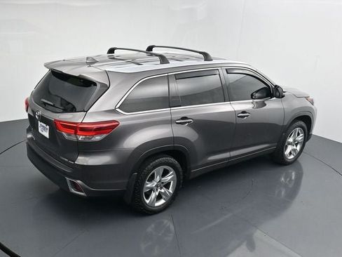 Used 2017 Toyota Highlander Limited AWD/4WD image 27