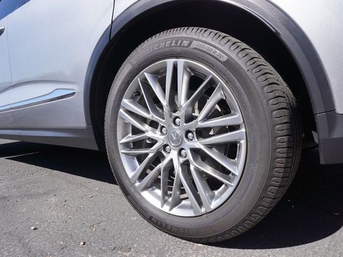 Used 2023 Acura MDX SH-AWD w/ Advance Package image 6
