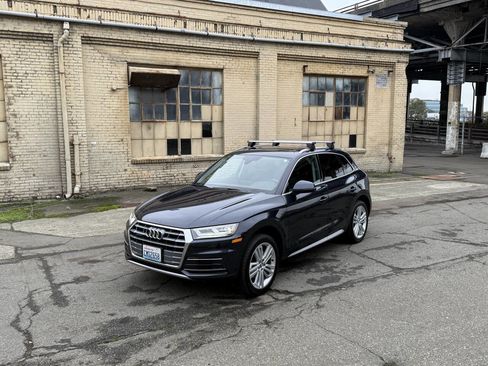 Used 2019 Audi Q5 2.0T Premium Plus w/ Premium Plus Package image 16
