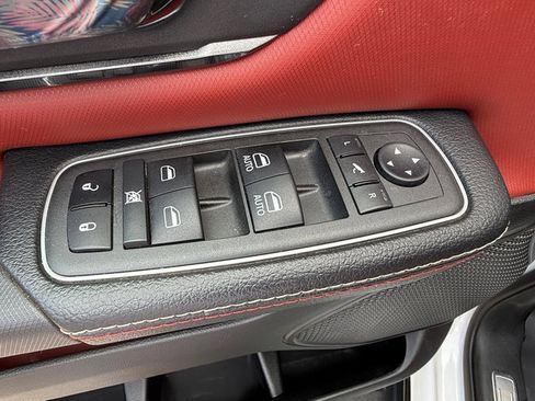 Used 2022 RAM 1500 TRX AWD/4WD image 16