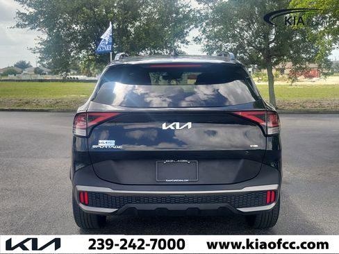 Certified 2023 Kia Sportage X-Line w/ X-Line Premium Package AWD/4WD image 5