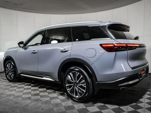 New 2026 INFINITI QX60 Luxe image 3