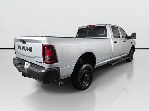New 2026 RAM 2500 Tradesman AWD/4WD image 4