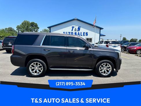 Used 2017 GMC Yukon SLT AWD/4WD image 1