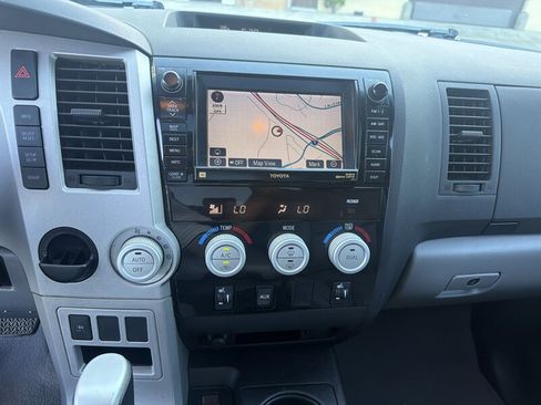 Used 2008 Toyota Tundra Limited w/ TRD Off-Road Pkg RWD image 18