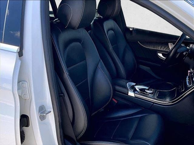 Used 2016 Mercedes-Benz C 300 4MATIC Sedan image 9