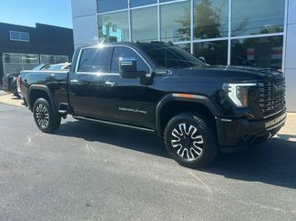 Used 2025 GMC Sierra 3500 Denali Ultimate AWD/4WD video 1