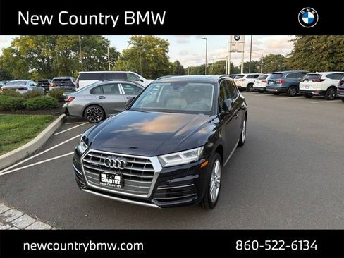 Used 2018 Audi Q5 2.0T Premium Plus w/ Premium Plus Package AWD/4WD image 3
