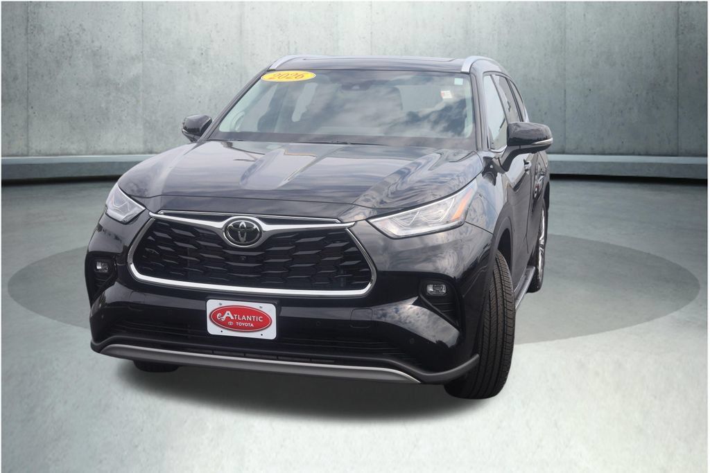 Used 2026 Toyota Highlander Platinum AWD/4WD image 42