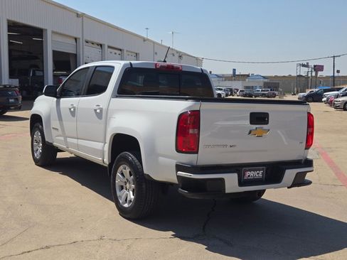 Used 2018 Chevrolet Colorado LT w/ LT Convenience Package RWD image 8