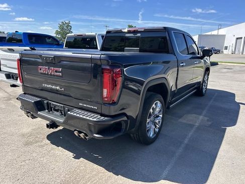 Used 2023 GMC Sierra 1500 Denali w/ Denali Reserve Package AWD/4WD image 4