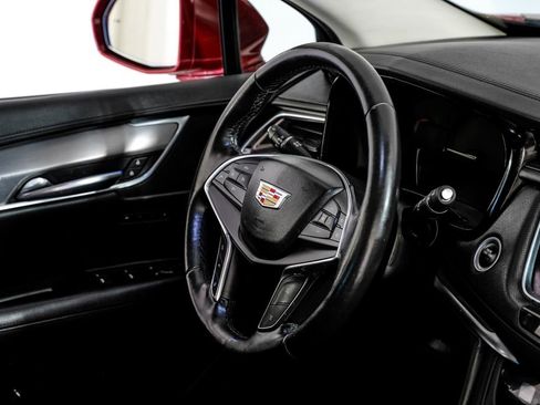 Used 2019 Cadillac XT5 Premium Luxury image 12