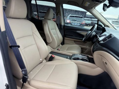 Used 2023 Honda Ridgeline RTL-E image 18