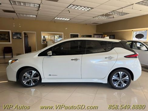 Used 2018 Nissan Leaf SL w/ SL Technology Package image 3