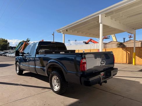 Used 2002 Ford F250 2WD SuperCab Super Duty image 4