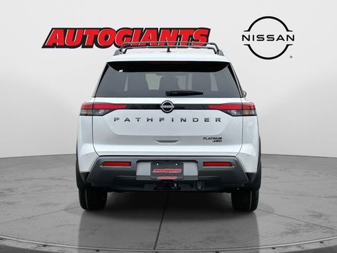 New 2026 Nissan Pathfinder Platinum image 4