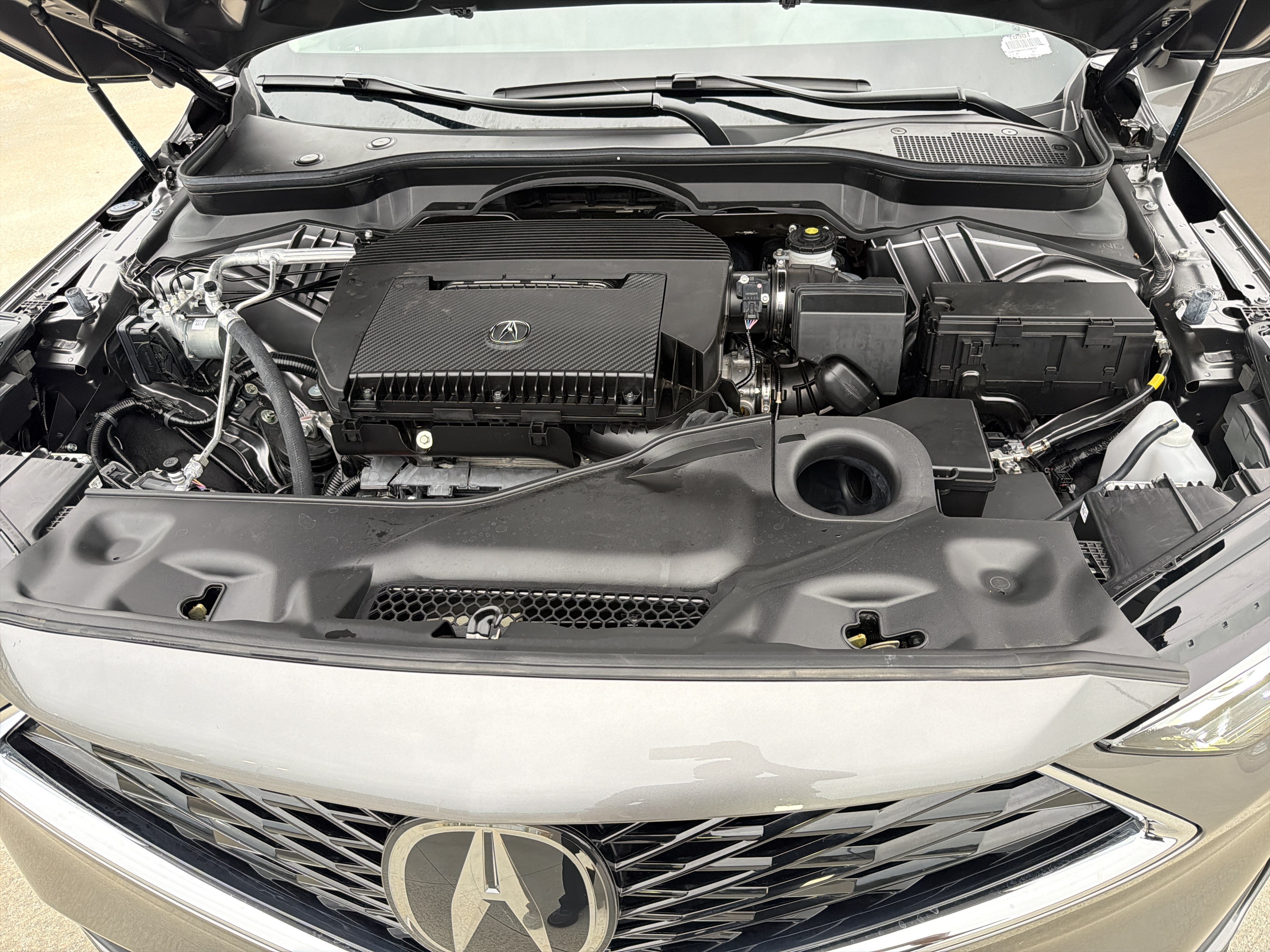 Certified 2026 Acura MDX w/ Technology Package FWD image 33