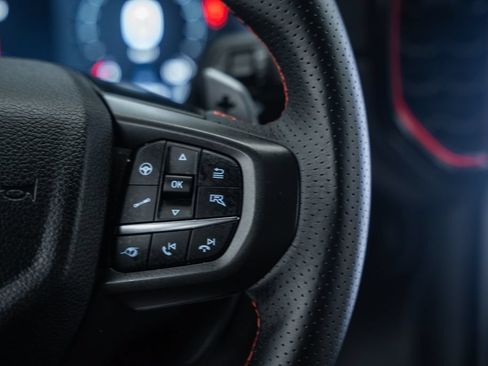 Used 2025 Ford Ranger Raptor AWD/4WD image 38