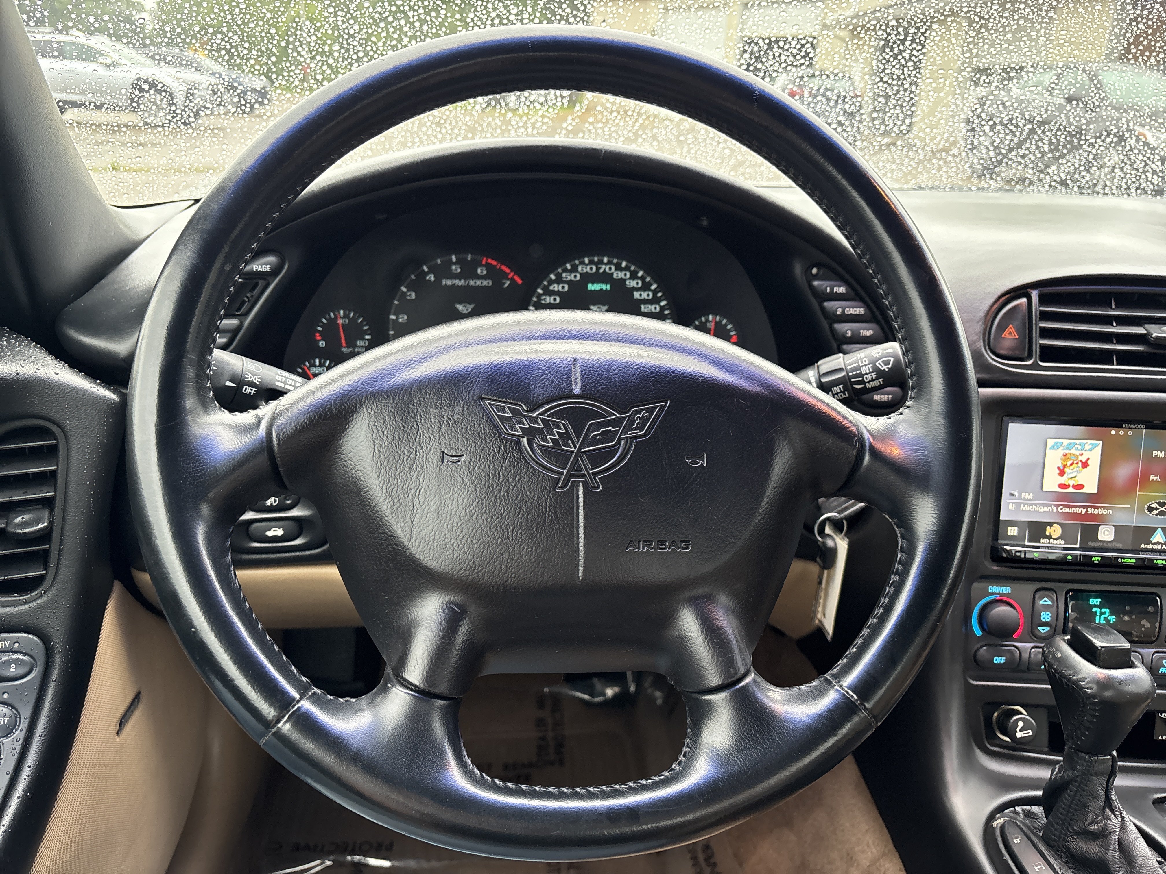 Used 2000 Chevrolet Corvette Coupe w/ Roof Pkg RWD image 22