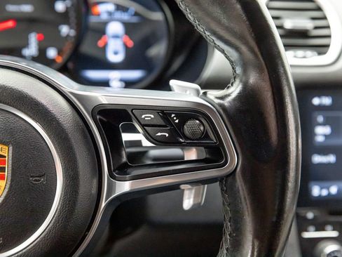 Used 2018 Porsche 718 Cayman image 22