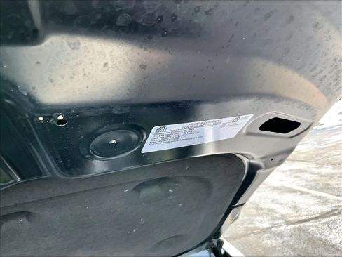 Used 2023 Chevrolet Colorado Z71 w/ Z71 Convenience Package 2 image 36