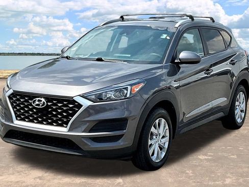 Used 2020 Hyundai Tucson Value FWD image 2
