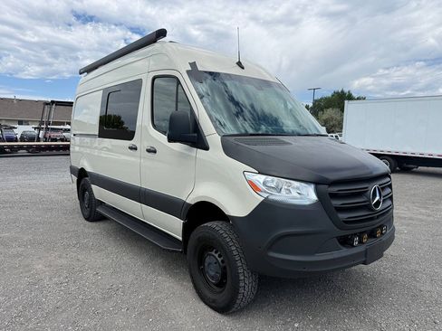 Used 2023 Mercedes-Benz Sprinter 2500 image 1